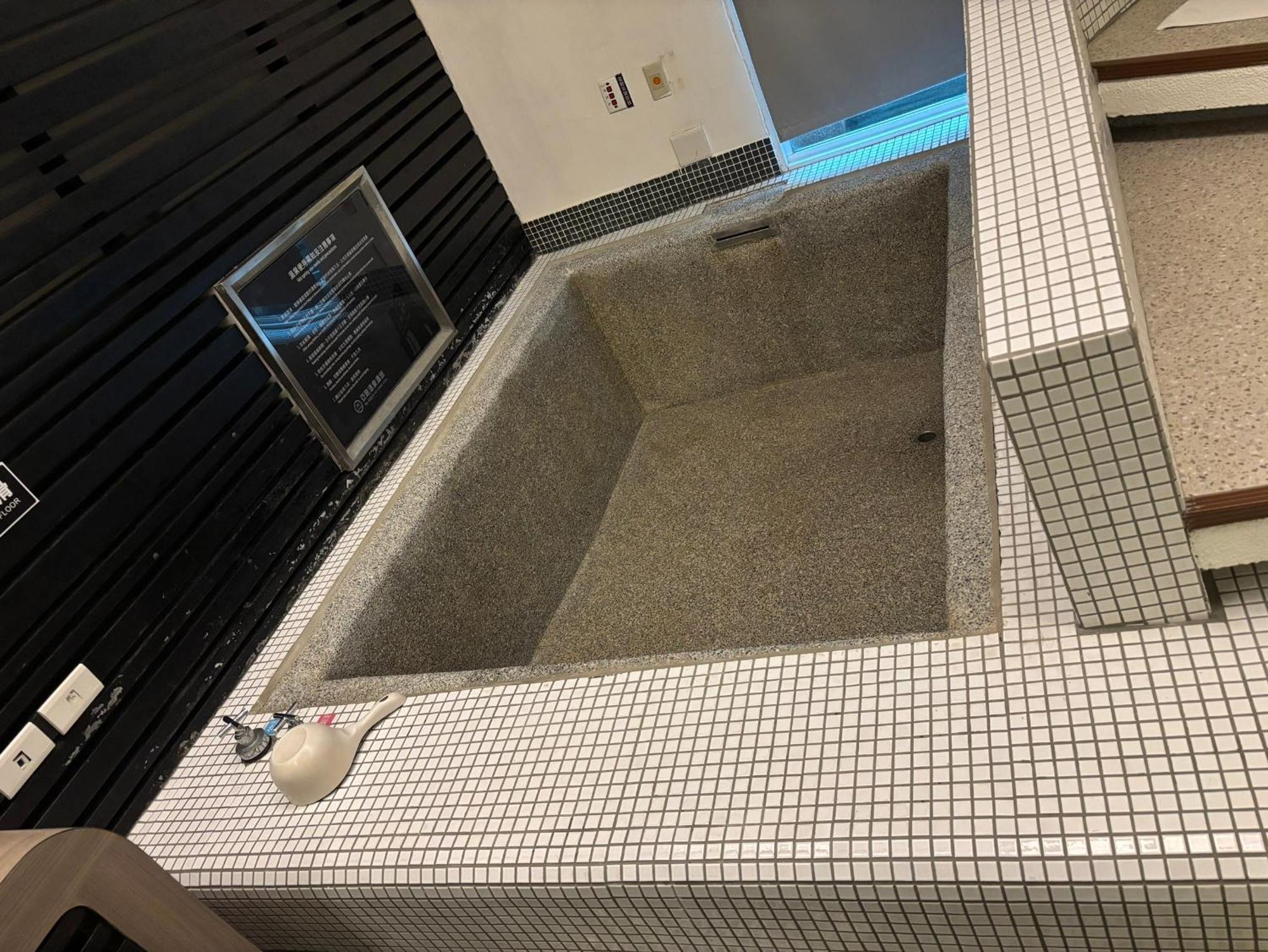 Ya Nold Hot Spring Hotel Цзяоси Экстерьер фото